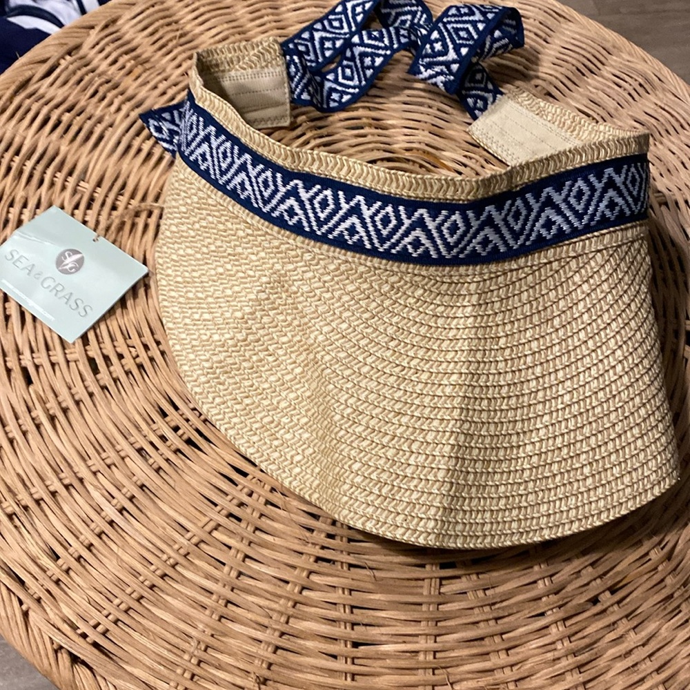 NEW WITH TAGS Sea & Grass Paper Straw Sun Visor summer hat adjustable bl…